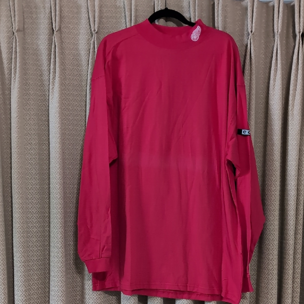 Vintage NWT Men's Size XXL Detroit Red Wings Long Sleeve Mock Turtle Neck Shirt